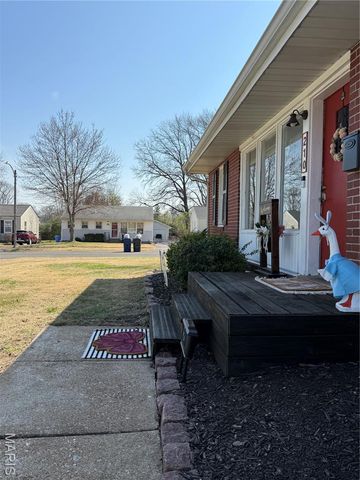 210 Saint Florent Lane, Florissant, MO 63031