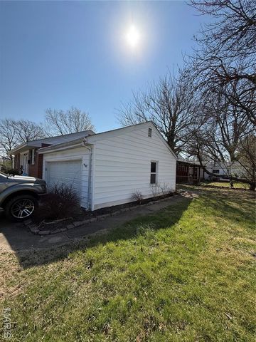 210 Saint Florent Lane, Florissant, MO 63031