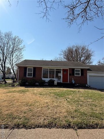 210 Saint Florent Lane, Florissant, MO 63031