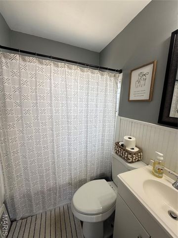 210 Saint Florent Lane, Florissant, MO 63031