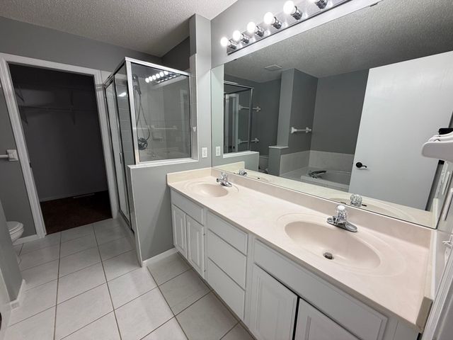 9113 Medley Circle, Golden Valley, MN 55427