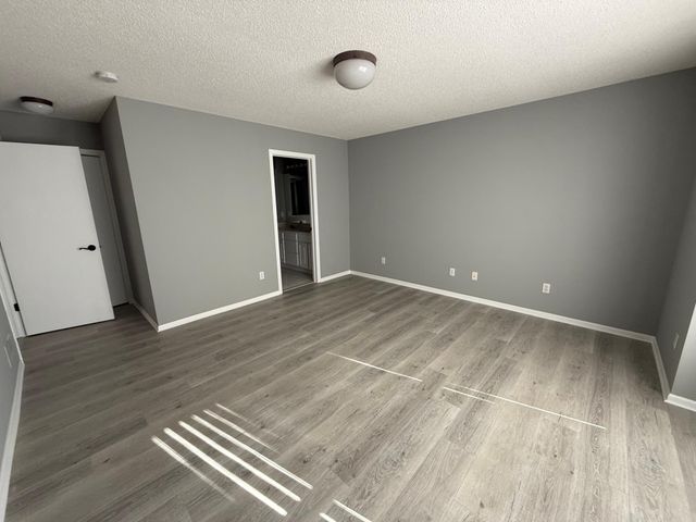 9113 Medley Circle, Golden Valley, MN 55427