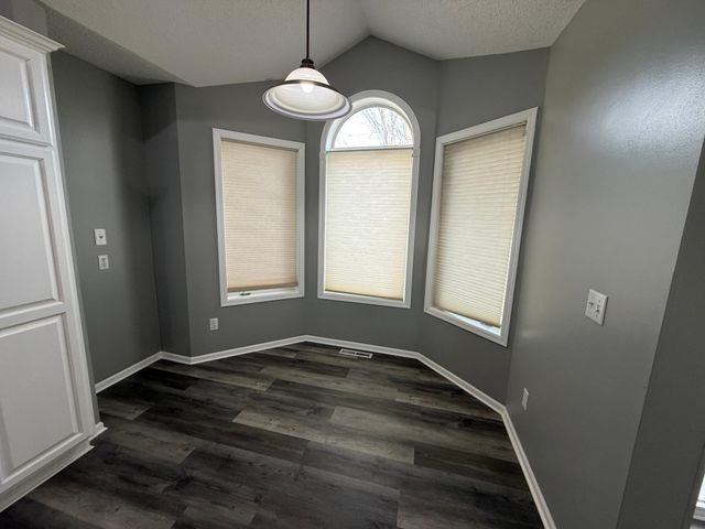 9113 Medley Circle, Golden Valley, MN 55427