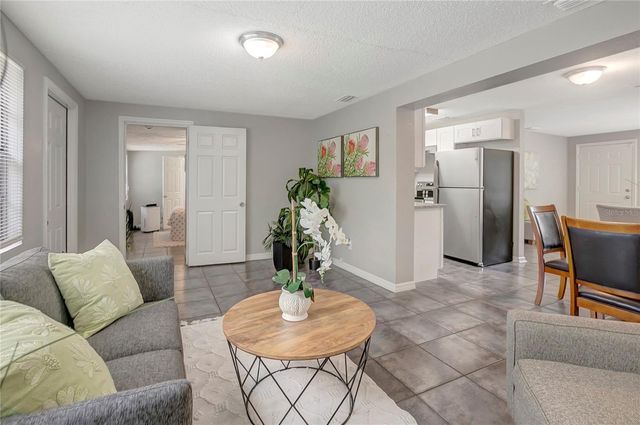 3908 E HANNA AVENUE, Tampa, FL 33610
