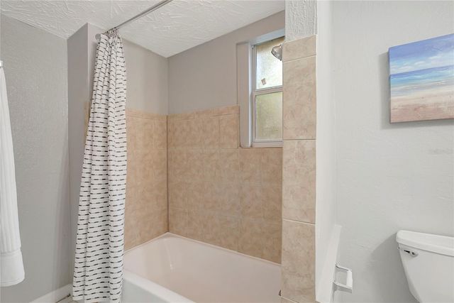 3908 E HANNA AVENUE, Tampa, FL 33610