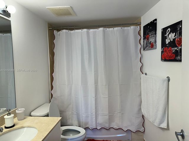 1750 N Bayshore Dr 2914, Miami, FL 33132