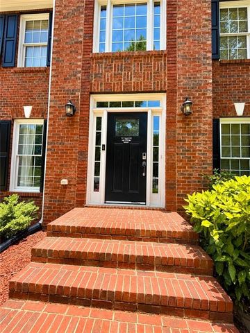 1156 Maple Creek Ridge, Loganville, GA 30052