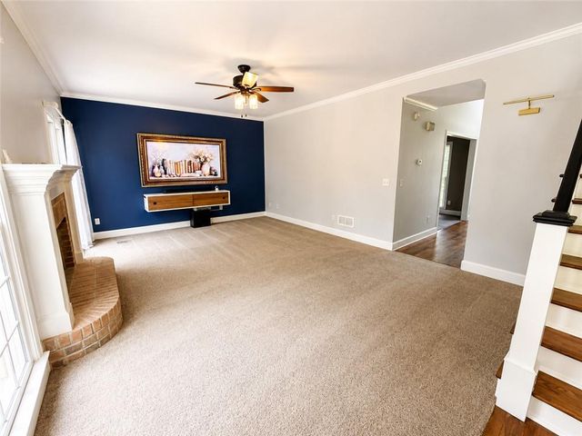 1156 Maple Creek Ridge, Loganville, GA 30052