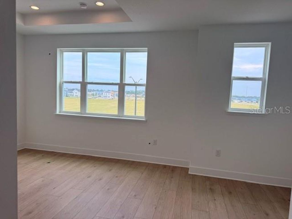 Image 6 of property listing at 9297 LUMINARY BOULEVARD, Orlando, FL 32827