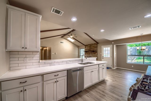 117 MOSSRIDGE, Universal City, TX 78148