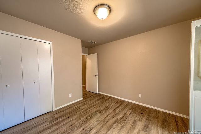 117 MOSSRIDGE, Universal City, TX 78148