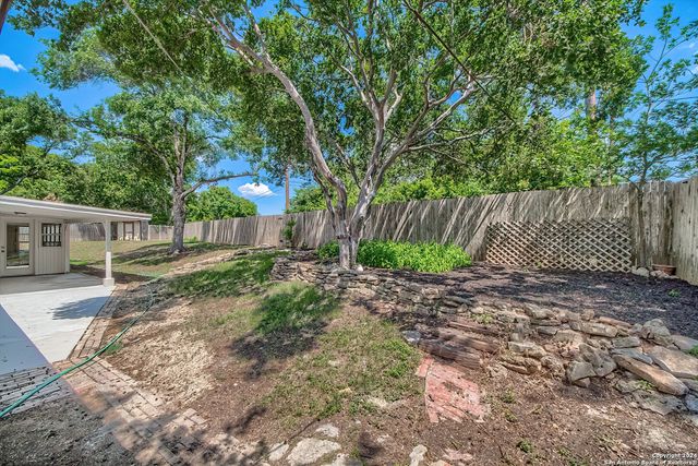 117 MOSSRIDGE, Universal City, TX 78148