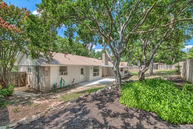 117 MOSSRIDGE, Universal City, TX 78148