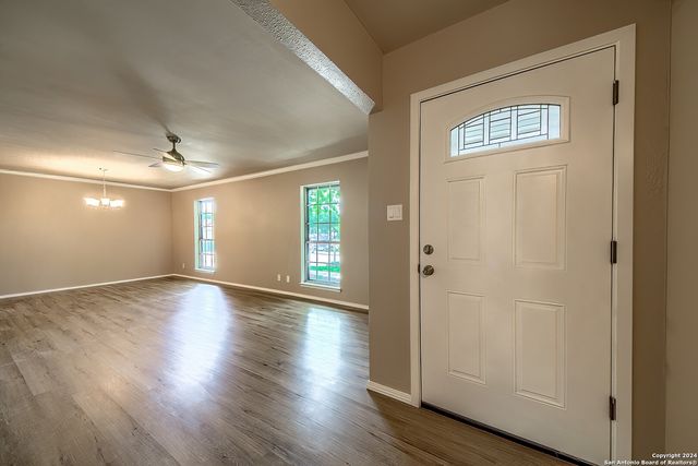 117 MOSSRIDGE, Universal City, TX 78148