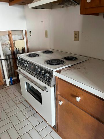 303 20th Ave S Apt 106, Myrtle Beach, SC 29577