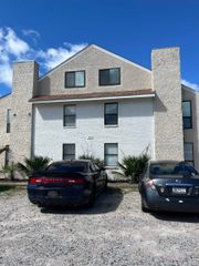 303 20th Ave S Apt 106, Myrtle Beach, SC 29577
