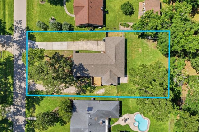 25611 Timber Lane Drive, Spring, TX 77386