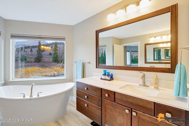 19141 Potter Highlands Drive, Anchorage, AK 99516