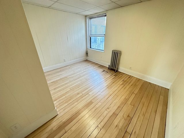 437 Cambridge Street 31, Boston, MA 02134
