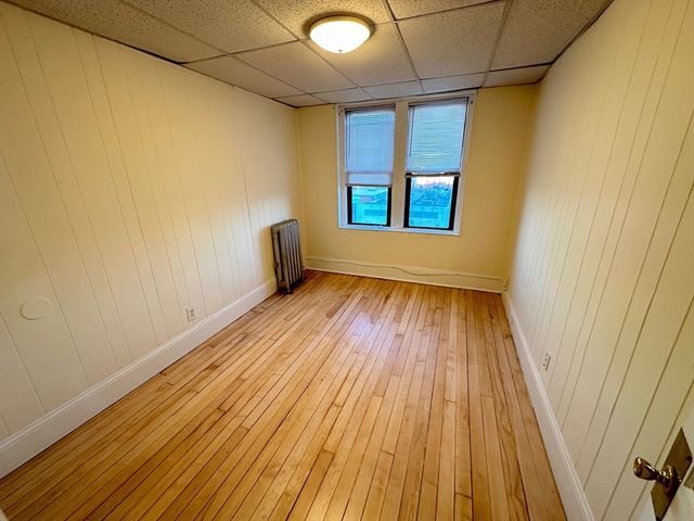 437 Cambridge Street 31, Boston, MA 02134