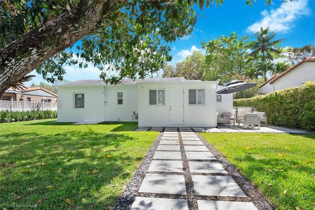 6337 SW 11th St, West Miami, FL 33144