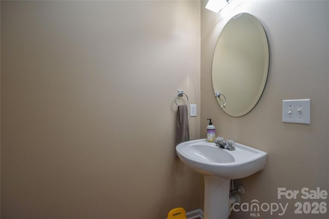 12222 Stratfield Place Circle, Pineville, NC 28134