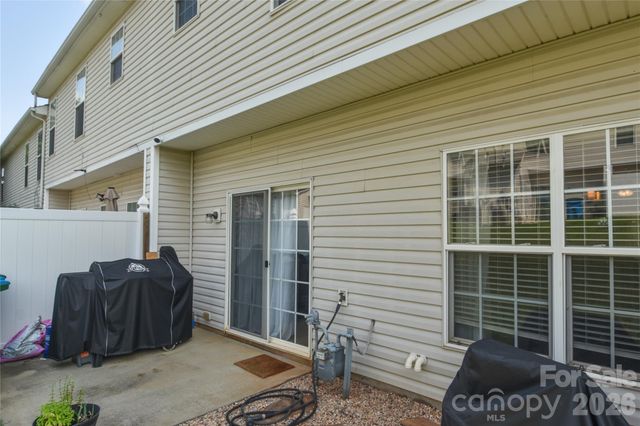 12222 Stratfield Place Circle, Pineville, NC 28134