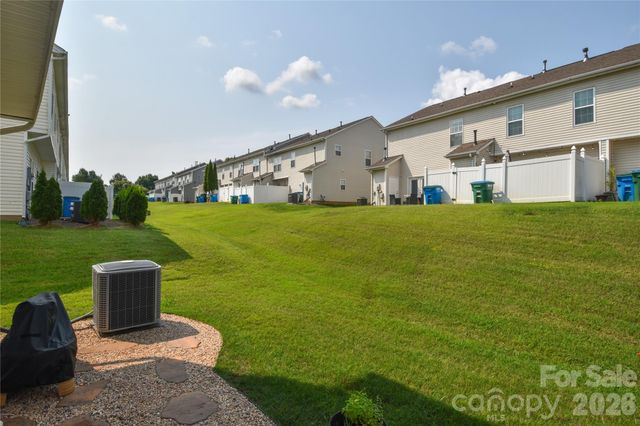 12222 Stratfield Place Circle, Pineville, NC 28134