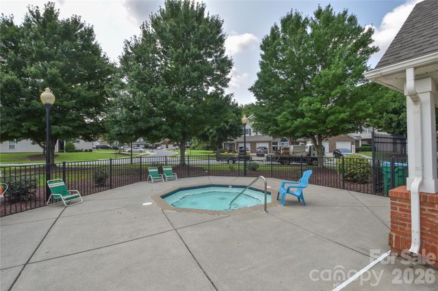 12222 Stratfield Place Circle, Pineville, NC 28134