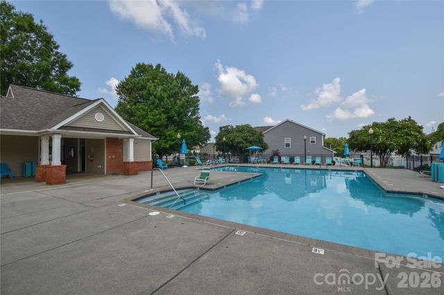 12222 Stratfield Place Circle, Pineville, NC 28134