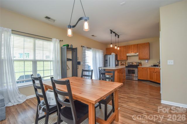 12222 Stratfield Place Circle, Pineville, NC 28134