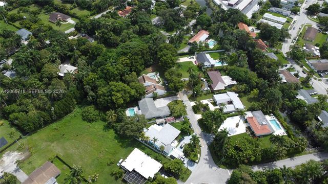 405 NE 150th Street, Miami, FL 33161