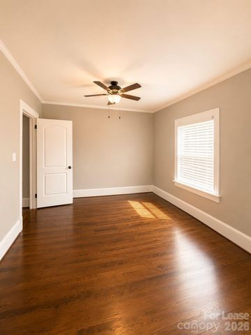 116 Cabarrus Avenue E, Concord, NC 28025