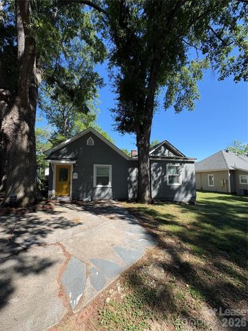 116 Cabarrus Avenue E, Concord, NC 28025