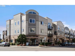 15320 Nw CENTRAL Dr 222, Portland, OR 97229