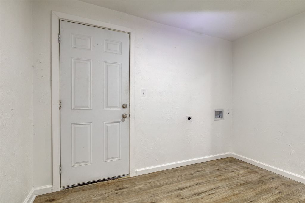 property-img