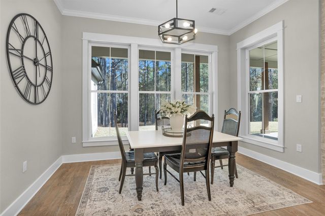 900 Lonestar Road, Huntsville, TX 77340