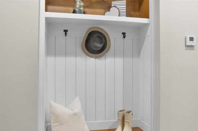 900 Lonestar Road, Huntsville, TX 77340