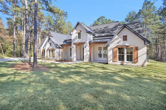 900 Lonestar Road, Huntsville, TX 77340