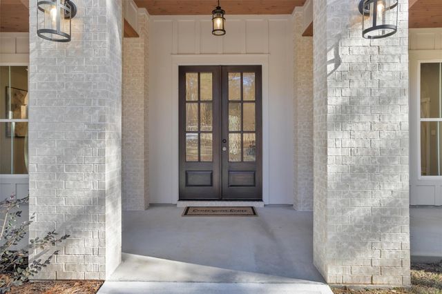 900 Lonestar Road, Huntsville, TX 77340