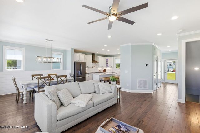 237 Marshside Landing, Holly Ridge, NC 28445