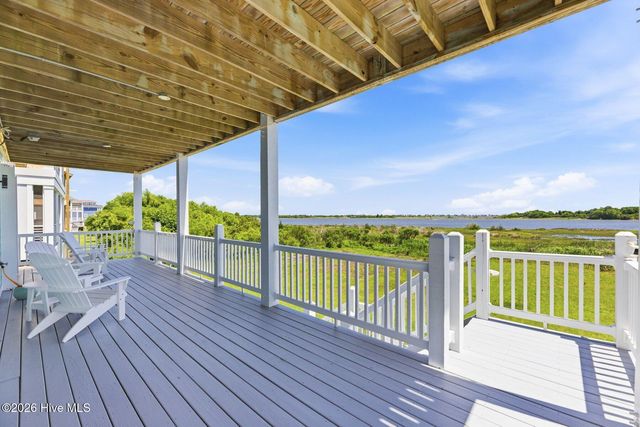 237 Marshside Landing, Holly Ridge, NC 28445