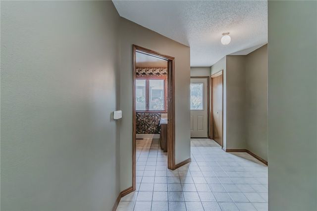 4401 Bogey Drive, Springdale, AR 72764