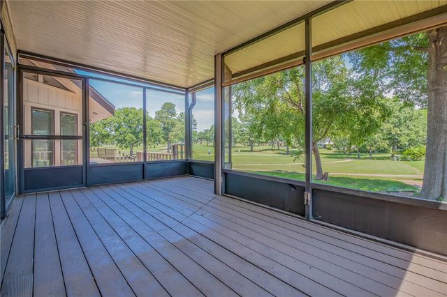 4401 Bogey Drive, Springdale, AR 72764