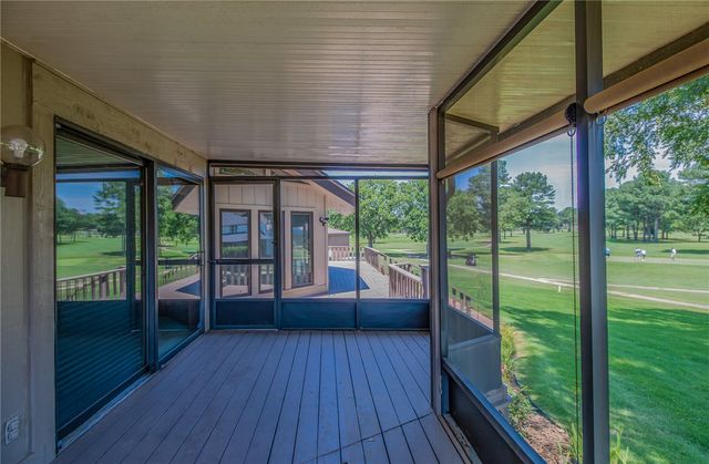 4401 Bogey Drive, Springdale, AR 72764