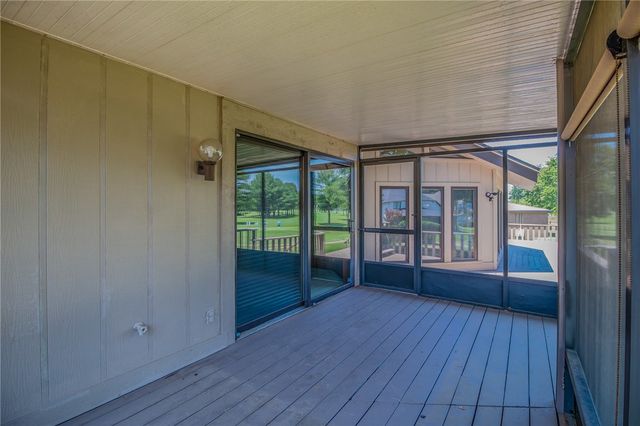 4401 Bogey Drive, Springdale, AR 72764