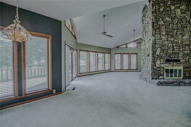 4401 Bogey Drive, Springdale, AR 72764