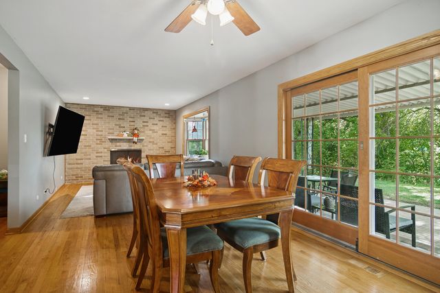 3780 N FIRESTONE Drive, Hoffman Estates, IL 60192