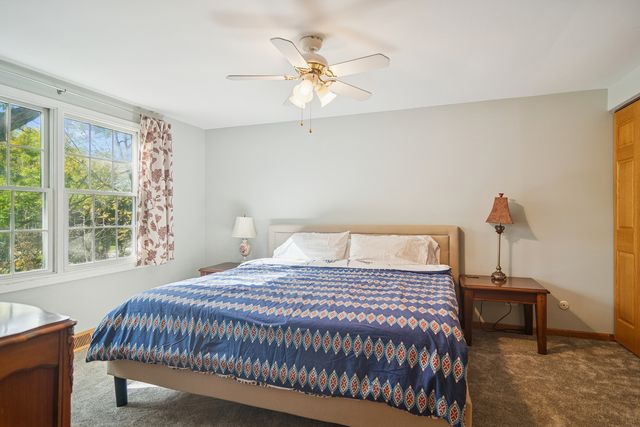 3780 N FIRESTONE Drive, Hoffman Estates, IL 60192