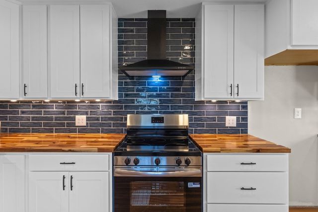 405 E 9th Street, Kemp, TX 75143